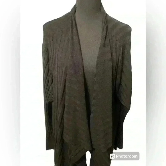 Lane Bryant open front waterfall cardigan in black & gray size 22/24 - Picture 3 of 7